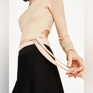 NWT ZARA knit open back jumper with tie